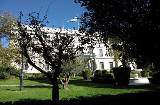 New Greek government members to be sworn in Presidential Mansion on Tuesday